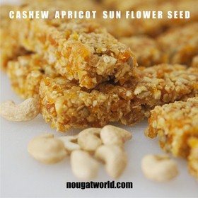 Apricot Cashew Bar (isi 2)