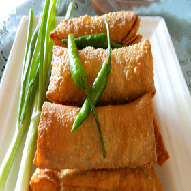 Lumpia Standard Isi 10 (Vacum)