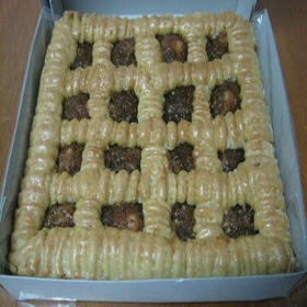 Kue Baytat Selai Nanas Besar