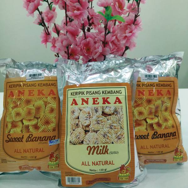 Keripik Kembang Aneka Strawberry (Isi 3 Bks)