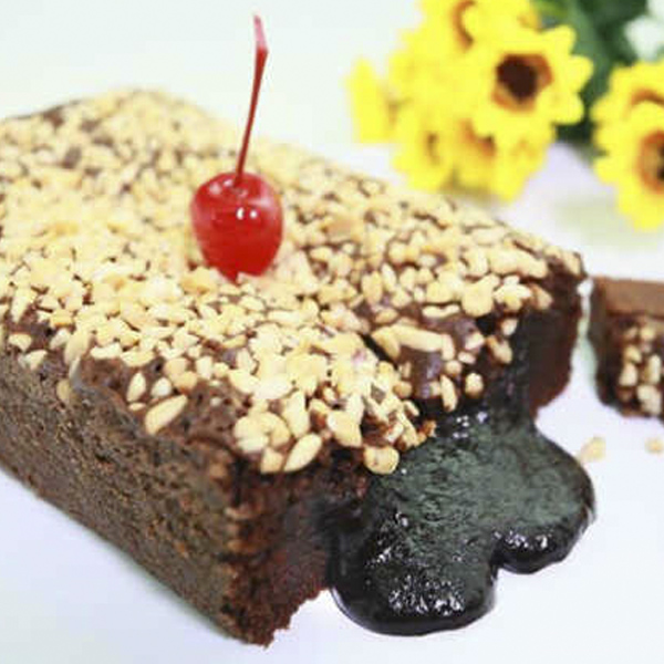 Brownis Lava Kacang