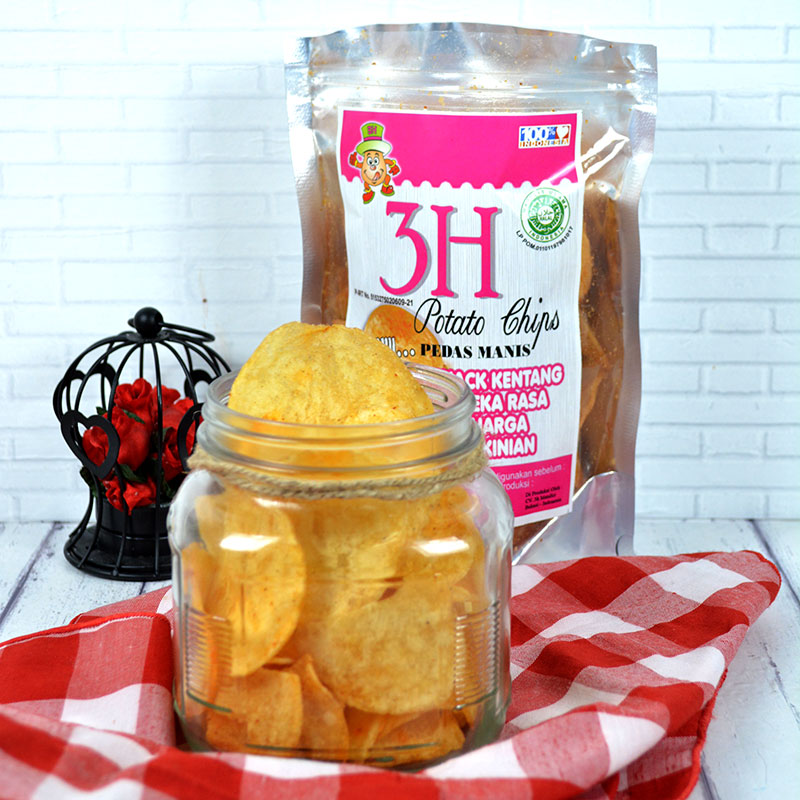 POTATO CHIPS RASA PEDAS MANIS (ISI 2 PACK @100GR)