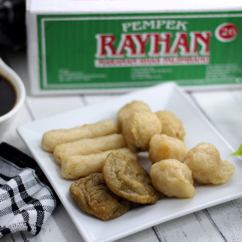 PEMPEK RAYHAN CAMPUR ISI 45