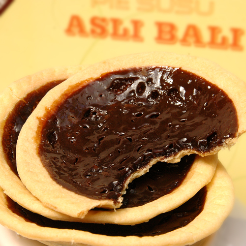 Pie Susu cap Asli Bali (Coklat) isi 30/kotak