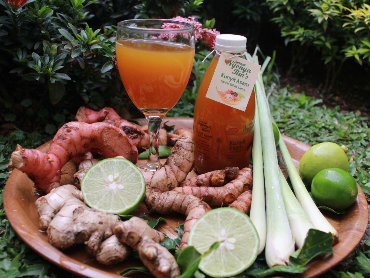 JAMU INFUSED WATER KUNYIT ASAM