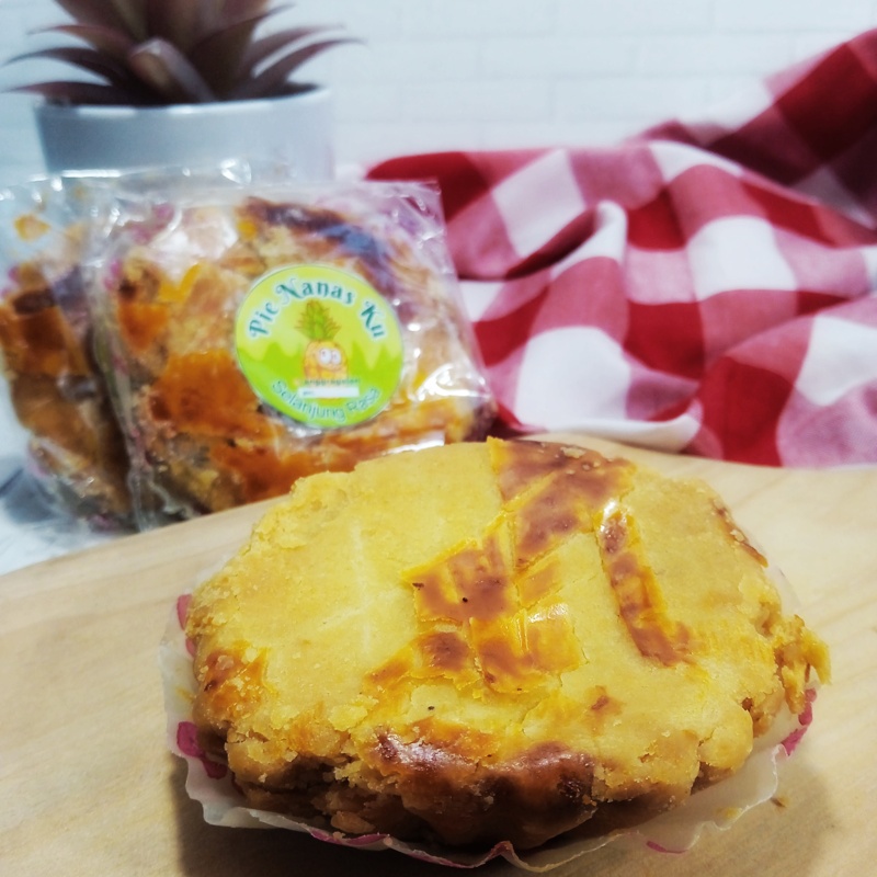 PIE NANAS SELANDUNG RASA ISI 10PCS