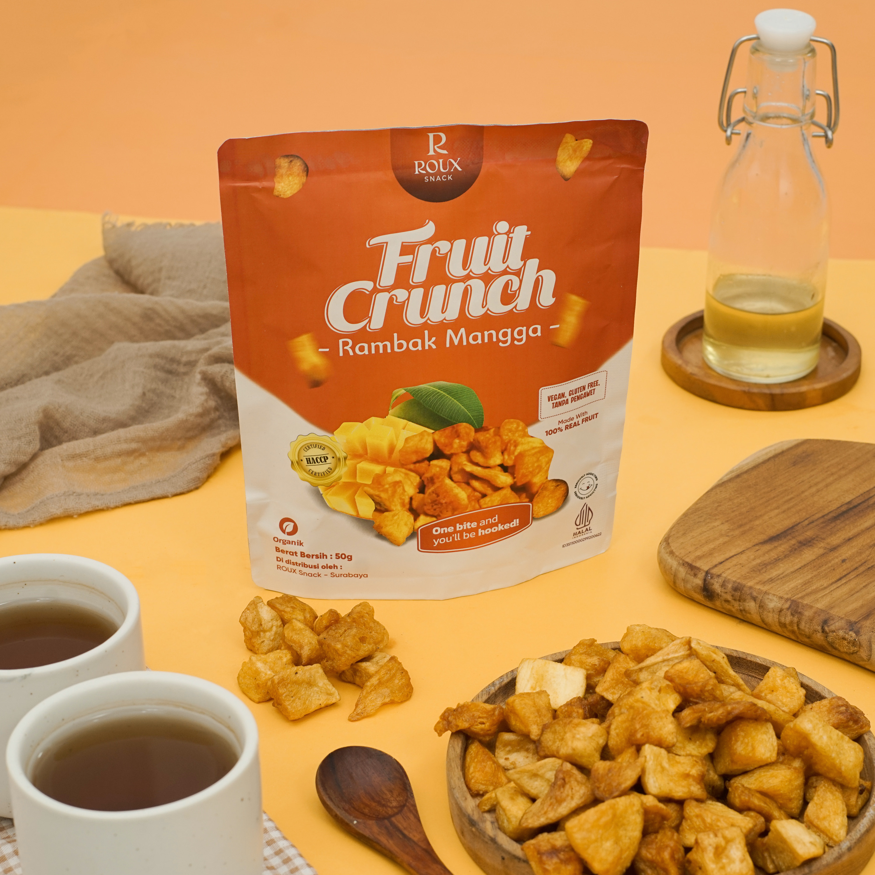 FRUIT CRUNCH RAMBAK MANGGA POUCH