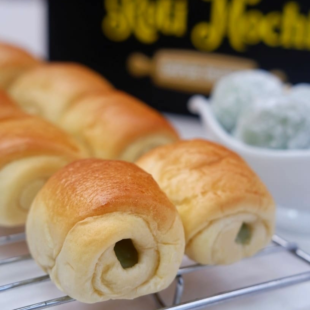 ROTI MOCHI KEJU (ISI 10PCS)